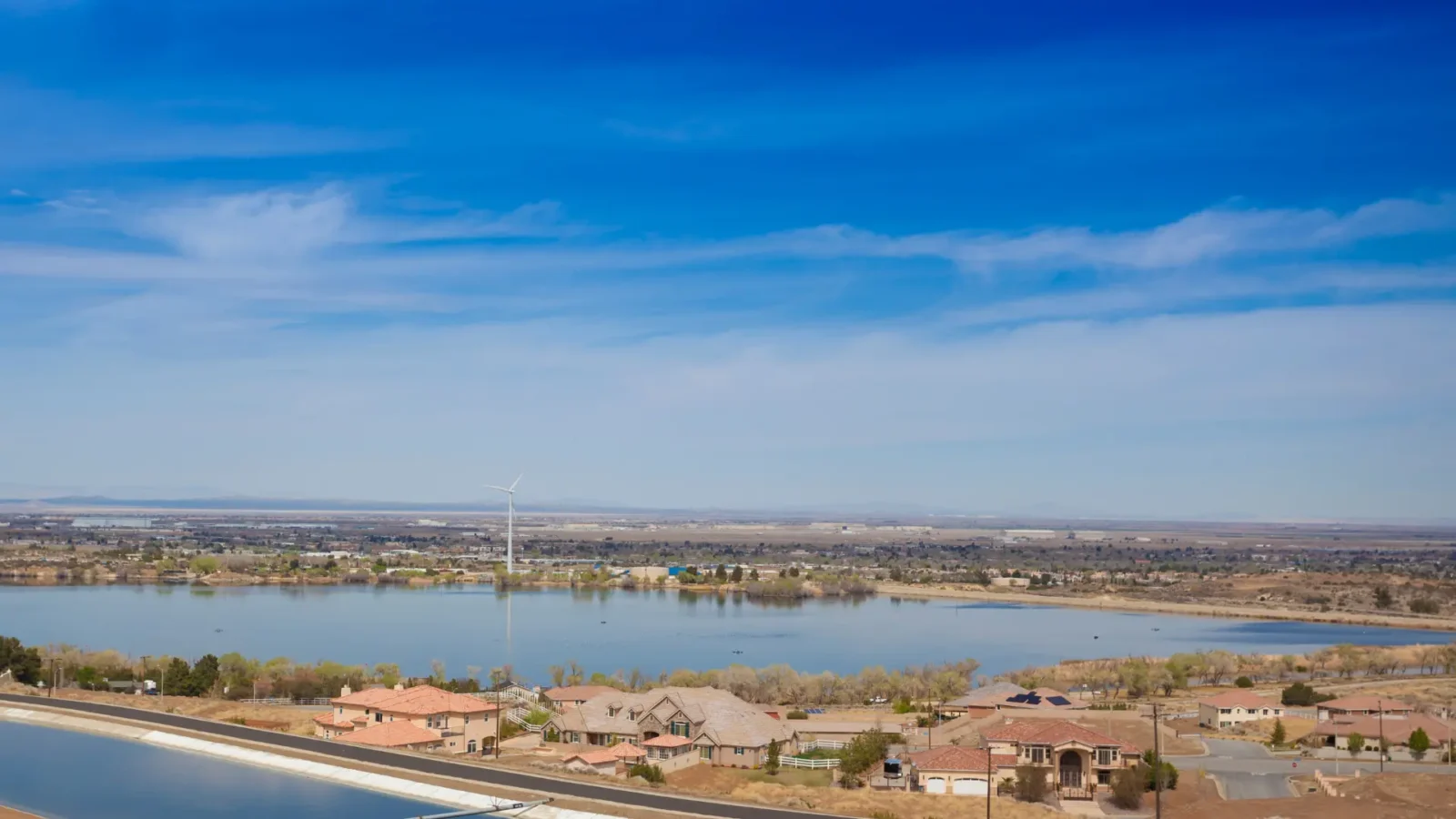 Palmdale worker concerned about declining wages and workplace pay issues